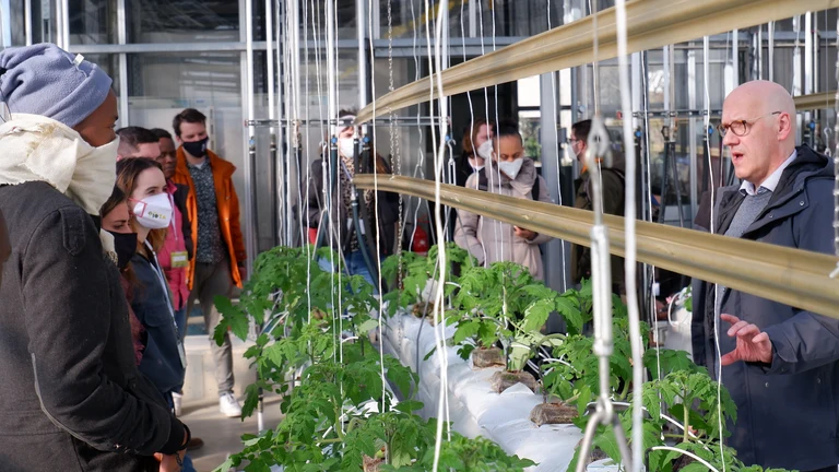 Dr. Thorsten Kraska gibt Forschungs-Einblicke