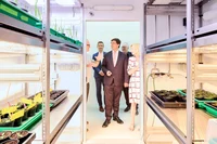 Finance Minister Optendrenk in the Climate Chamber Core Facility.
