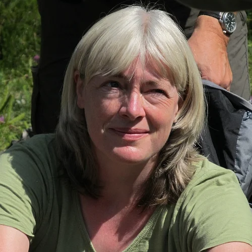 Monika Wimmer 150x150 grau