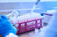 Sterilbank-640x427-72dpi